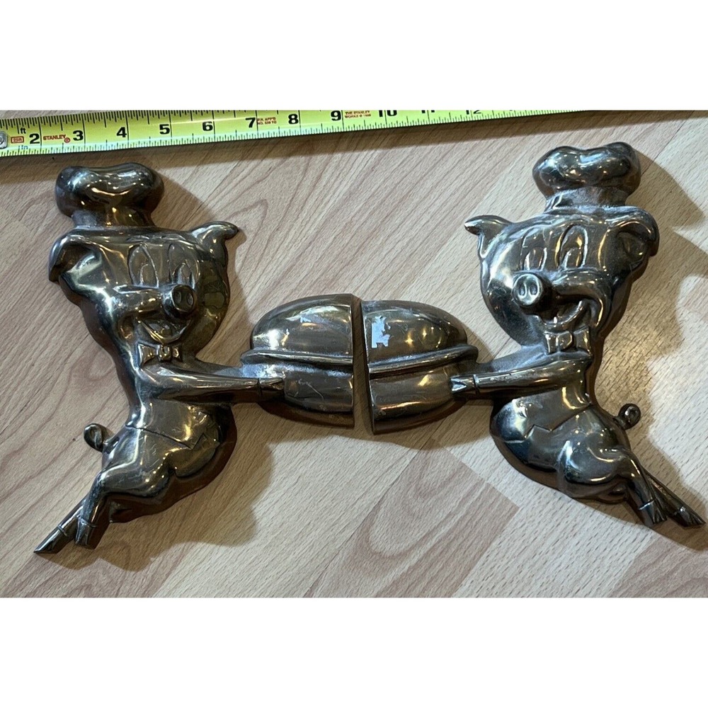 Gold Cast iron Chef Pig Decor - Piggly Wiggly? Porky Pig? Very Rare Heavy
